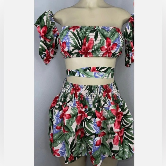 NWOT WOW Couture tropical 2-piece skirt set vacation size Small - Picture 2 of 10